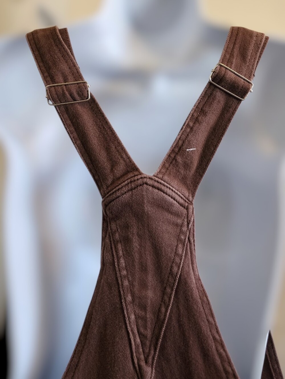 Overall brown denim shorts distressed casual adjustable straps, pockets, fun! - Picture 7 of 14